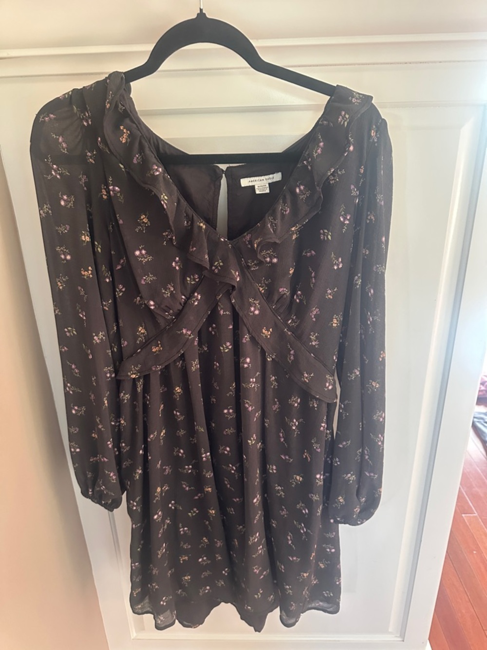American Eagle Outfitters Gray Floral Mini Dress